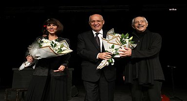 Genco Erkal, Yenimahalle'de isminin verildiği salonda sahne aldı