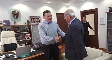 İnanç Merkezleri ve STK'lardan Yenişehir Belediye Başkanı Özyiğit'e ziyaret