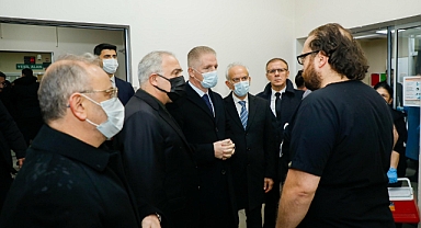 İstanbul Valiliği bıçaklanan Fatih Camii imamı hakkında açıklama yaptı