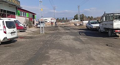 Kadirli Marangozcular Kooperatifi Başkanı Çetin: "Yolumuz ve kanalizasyonumuz yok. Bakımsız ve sahipsiziz. 5 yıl geçti hala bir şey yapılmadı"