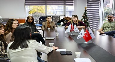 Karşıyaka'da "yerel yönetimlerde etkili geri dönüşüm" konuşuldu