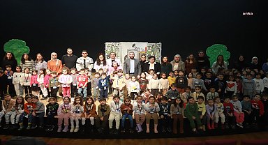 Kartal Belediyesi'nden kreş öğrencilerine eğlendirirken öğreten çocuk oyunu
