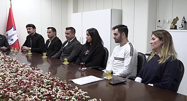 Konak'ta memurun yüzünü güldüren sözleşme