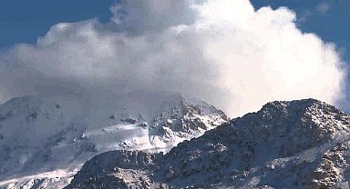 Konyaaltı Belediyesi'nin Saklıkent'teki ek hizmet binası son aşamada