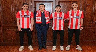 Kumluca Belediyespor, 2023-2024 transferleriyle güçlenmeye devam ediyor