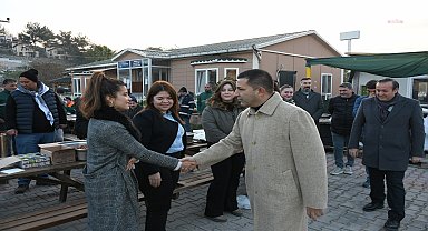 Kuşadası Belediye Başkanı Günel, güne emekçi personeliyle kahvaltı yaparak başladı