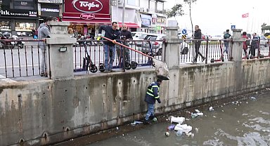 Marmaris Belediyesi'nden kirliliğe anında müdahale