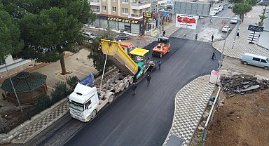Menderes'te yoğun yol çalışmaları devam ediyor