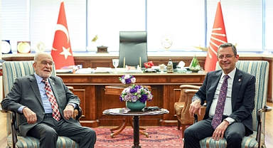 Özgür Özel, Temel Karamollaoğlu ile bir araya geldi