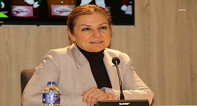 Safranbolu Belediye Başkanı Köse, esnafla yılbaşı panayırını değerlendirdi