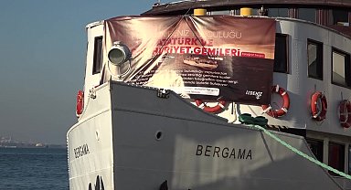Tarihi Bergama Vapuru'nda 'Atatürk ve Cumhuriyet Gemileri Sergisi' açıldı