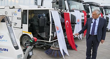 Yeni araçlarla Adana Büyükşehir'in filosu güçleniyor