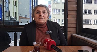 Zorunlu emeklilik mağduru Esen Ceyhan: "Yeni çıkan yasada emekli zorunluluğu kaldırıldığı halde işe iade edilmedim. Benim günahım ne?"