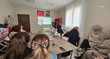ADANA BÜYÜKŞEHİR VE ADANA BAROSU ORTAKLIĞINDA “MEDENİ KANUN VE KADIN HAKLARI” EĞİTİMİ DÜZENLEDİ