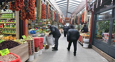 Anafartalar Belediye Çarşısı, yenilemenin ardından Başkent'in gözbebeği oldu