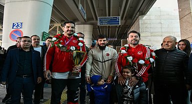 ASKİ Sporlu Taha Akgül, 2024 Avrupa Güreş Şampiyonası'ndan şampiyonlukla döndü