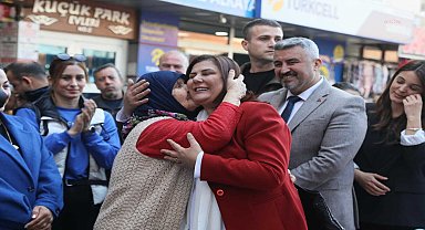 Aydın Büyükşehir Belediye Başkanı Çerçioğlu, İncirliova'da vatandaşlarla buluştu