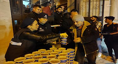 Aydın Büyükşehir Belediyesi'nden Berat Kandili'nde helva hayrı