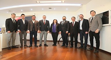 AYDINLI GENÇ İŞ İNSANLARINDAN, AYDIN BÜYÜKŞEHİR BELEDİYE BAŞKANI ÇERÇİOĞLU’NA ZİYARET