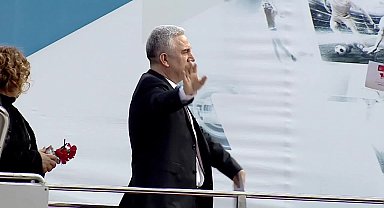 Bergama Belediye Başkan Adayı Tanju Çelik: "Sağlıkta, tarımda, turizmde Bergama'yı hak ettiği yere taşımaya kararlıyım"