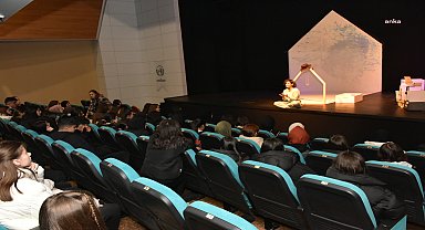 Bozüyük Belediye Tiyatrosu, sahneye çocuklar için çıktı