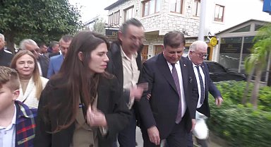 Cemil Tugay: "İzmir, çok daha parlayan bir yıldız halinde hem Türkiye'nin hem de dünyanın gurur şehirlerinden birisi olacak"