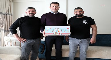Çerkezköy Belediye Başkanı Akay'dan hoş geldin bebek ziyareti