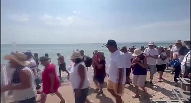 Çeşme'de Gücücek Koyu mücadelesi sonuç verdi: Bölgeye, beş yıldızlı halk plajı yapılacak
