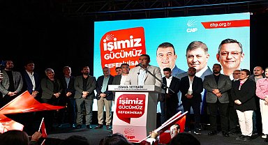 CHP Seferihisar Belediye Başkan Adayı İsmail Yetişkin'in Ürkmez'deki seçim ofisine coşkulu açılış