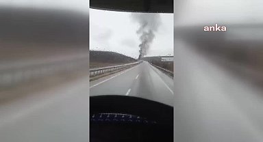 Çorum'da yolcu otobüsü kamyona çarptı, yangın çıktı: 2 ölü, 5 yaralı var