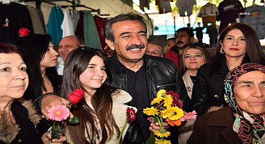Çukurova Belediye Başkanı Çetin'den Sosyete Pazarı'na ziyaret