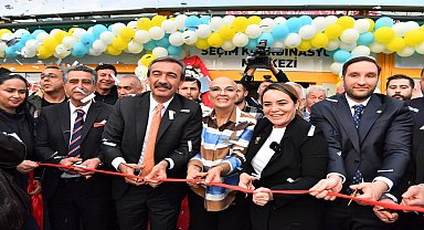 Çukurova Belediye Başkanı Çetin'in Güzelyalı Seçim Koordinasyon Merkezi açıldı