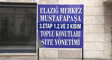 Elazığ depreminden sonra yapımı tamamlanan TOKİ konutlarındaki yüksek aidatlara vatandaşlar tepki gösterdi