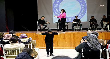 Eskişehir Büyükşehir Belediyesi, Şebnem Sezer'i Çiftelerli müzikseverlerle buluşturdu