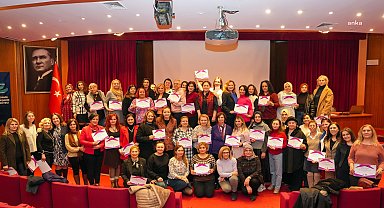 Eskişehirli kadın muhtarlar ve muhtar adayları için eğitim programı