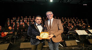 GAZİEMİR'DE TÜRKÜ GECESİ