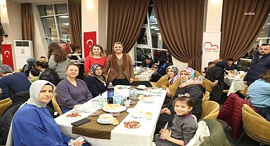 İzmit Belediye Başkanı Hürriyet: "Sosyal belediyecilik lütuf değil, en büyük sorumluluğumuzdur"