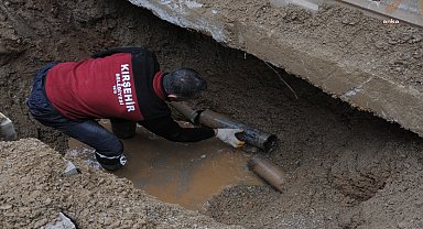 Kırşehir Belediyesi, asbestli su borularını değiştiriyor
