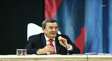 Konak Belediye Başkanı Abdül Batur, Belediye Meclisiyle vedalaştı
