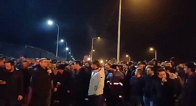 Konya'da, Seydişehir Eti Alüminyum Fabrikası işçileri düşük ücretleri protesto etti