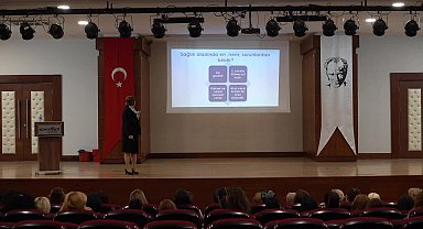 Konyaaltı'nda kansere karşı bilinçlendiren seminer