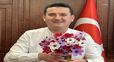 Kumluca'nın dağlarında yılın ilk laleleri açtı