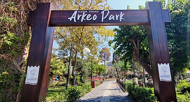 Kuşadası'nda yeşil alan miktarı 5 yılda 7 kat arttı