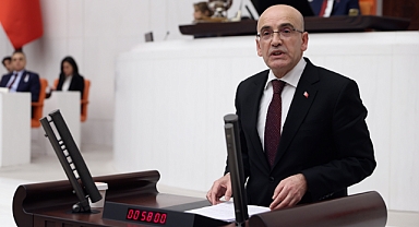 Mehmet Şimşek: “Başkan ve ekibine güvenimiz ve desteğimiz tamdır”