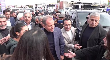 Mersin Büyükşehir Belediye Başkanı Seçer, Erdemli toptancı hal kompleksi iş yerlerinin anahtarlarını teslim etti