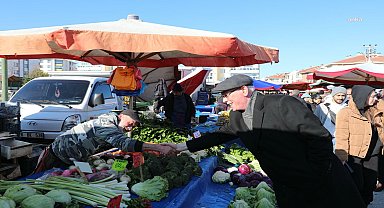 Odunpazarı Belediye Başkanı Kurt'tan Ihlamurkent'te pazar ziyareti