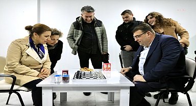Seferihisar'da 50 yaş üstü vatandaşların sosyal yaşam merkezi 'Seferiçınar' hizmete başladı