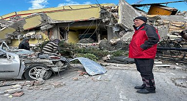 Seyhan Belediye Başkanı Akay: "Depremzedeleri hiç yalnız bırakmadık, bırakmayacağız"