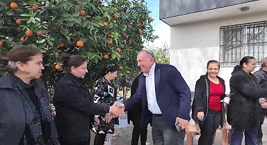 Seyhan Belediye Başkanı Akay, ev ziyaretlerini sürdürüyor