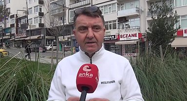 Sinoplu esnaftan Kent Meydanı'nda ışıksız tabela uygulamasına tepki: "Burada ışıksız tabela olmaz. Yoksa esnaf dükkanlarını yavaş yavaş kapatmak üzere"